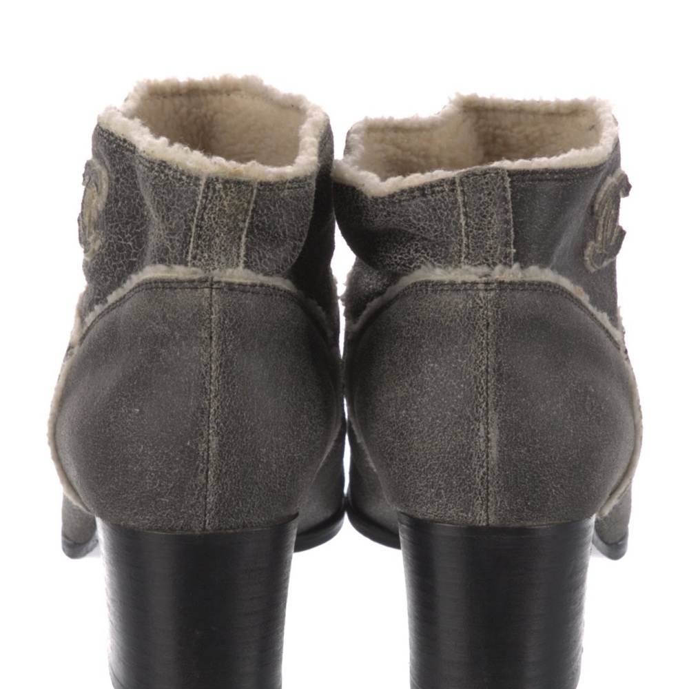 Chanel Interlocking CC Logo Suede Boots - Picture 4 of 11